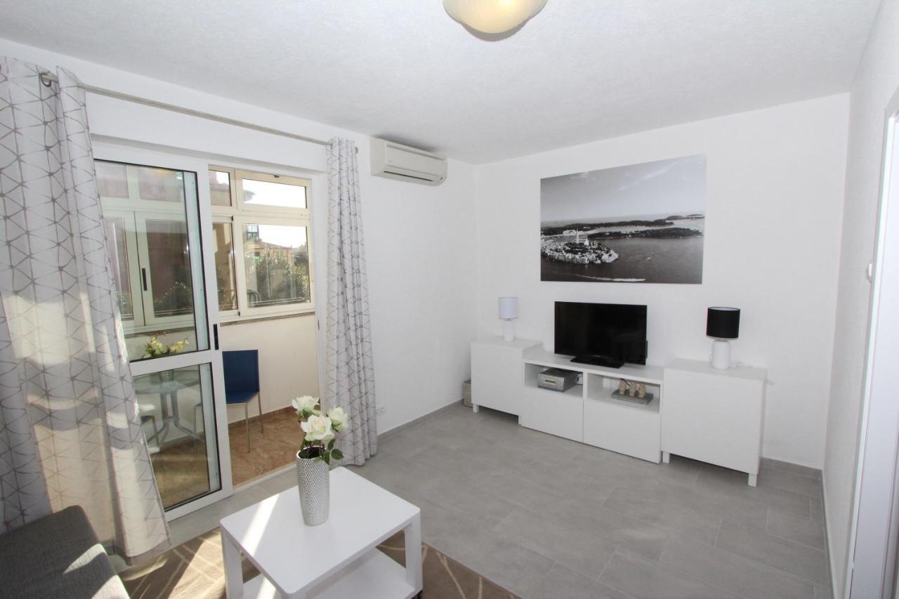 Apartment Stellina Rovinj Exterior photo